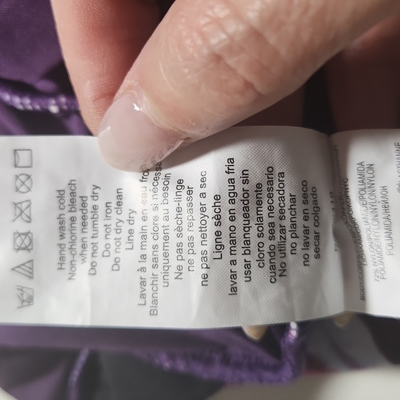 NWT LA BLANCA 22W one piece swimsuit purple with floral print - Picture 10 of 11